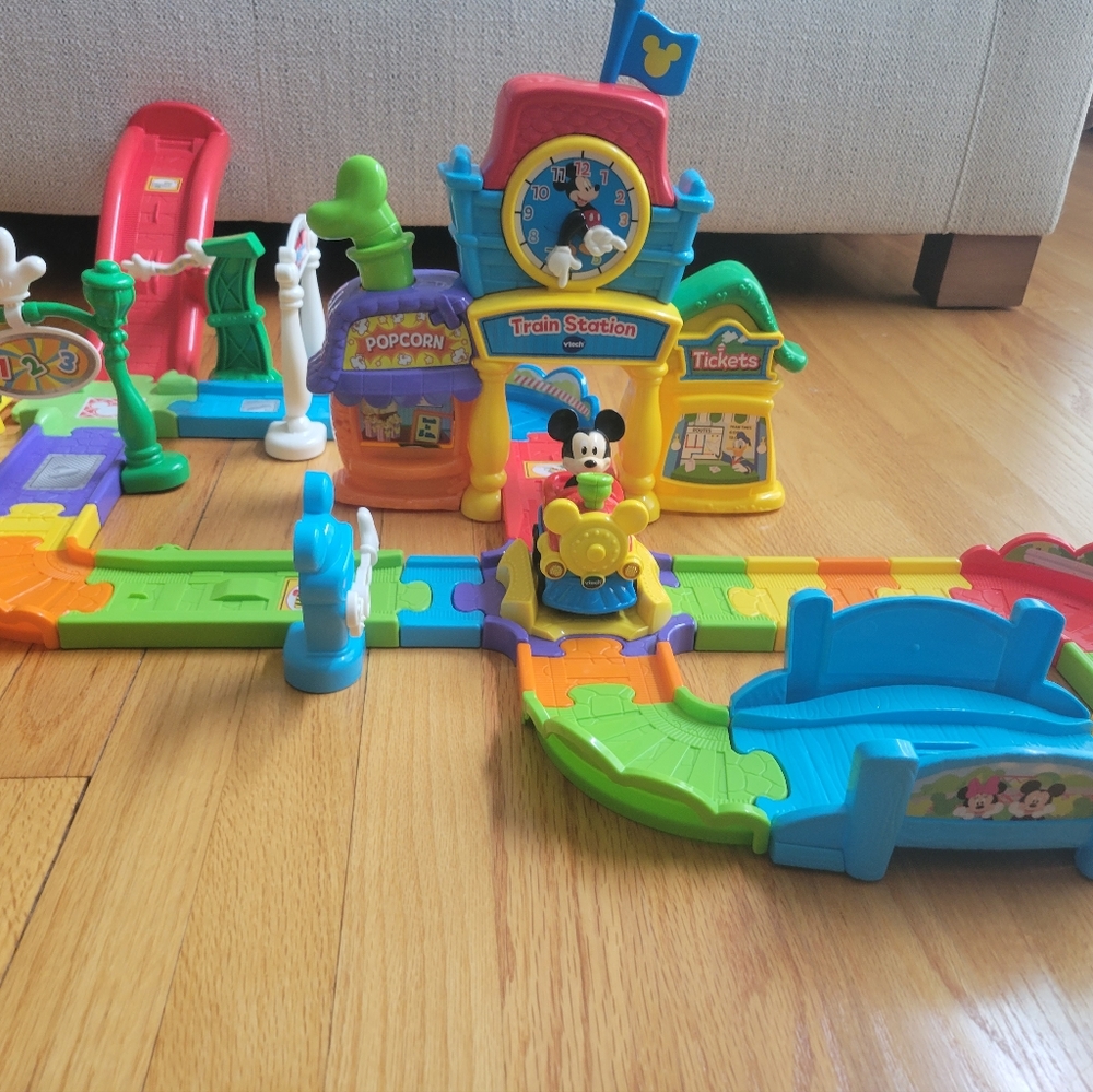 Vtech go go smart wheels mickey mouse